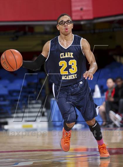 Thumbnail 2 in Clark Academy vs Martin Luther King, Jr. (Section 1 Class D Semifinal) photogallery.
