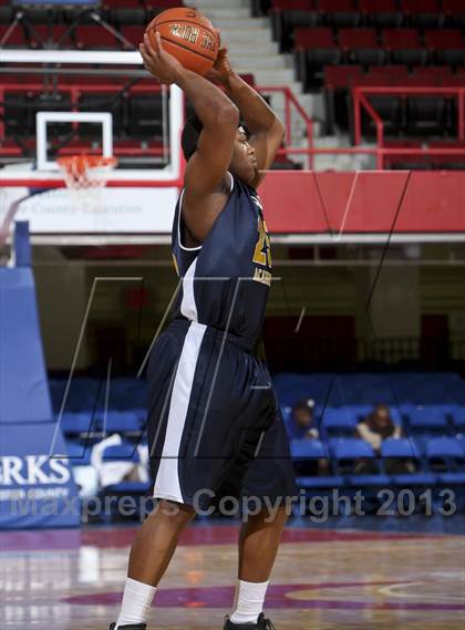 Thumbnail 1 in Clark Academy vs Martin Luther King, Jr. (Section 1 Class D Semifinal) photogallery.