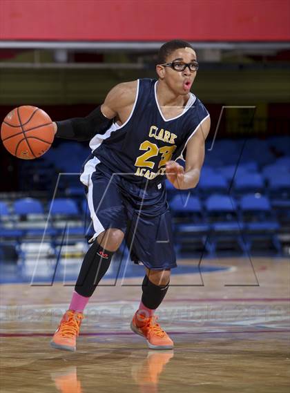 Thumbnail 1 in Clark Academy vs Martin Luther King, Jr. (Section 1 Class D Semifinal) photogallery.