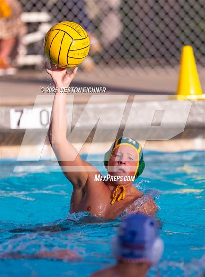Thumbnail 2 in JV: Clairemont @ Patrick Henry photogallery.