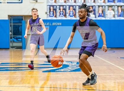 Thumbnail 3 in Muncie Central @ Indianapolis Bishop Chatard photogallery.