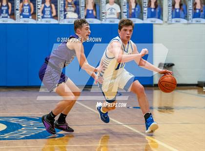 Thumbnail 1 in Muncie Central @ Indianapolis Bishop Chatard photogallery.