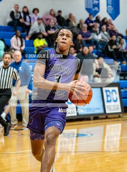 Thumbnail 3 in Muncie Central @ Indianapolis Bishop Chatard photogallery.