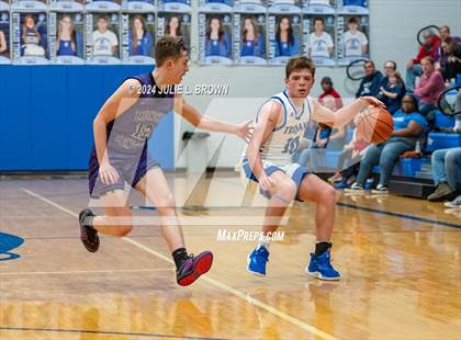 Thumbnail 2 in Muncie Central @ Indianapolis Bishop Chatard photogallery.