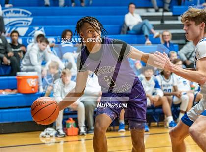 Thumbnail 1 in Muncie Central @ Indianapolis Bishop Chatard photogallery.