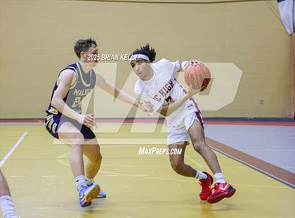 Thumbnail 3 in Malden Catholic @ Boston College High photogallery.