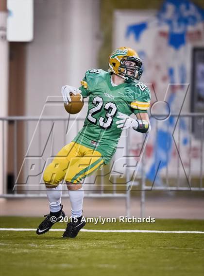 Thumbnail 2 in Archbishop Murphy vs. Tumwater (WIAA 2A Semifinal) photogallery.
