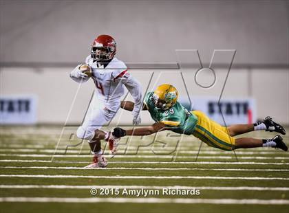 Thumbnail 2 in Archbishop Murphy vs. Tumwater (WIAA 2A Semifinal) photogallery.