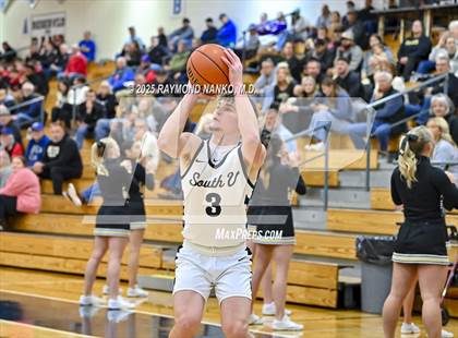 Thumbnail 1 in South Vermillion vs. Cloverdale (First Financial Classic) photogallery.
