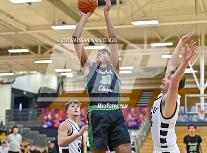 Thumbnail 2 in South Vermillion vs. Cloverdale (First Financial Classic) photogallery.