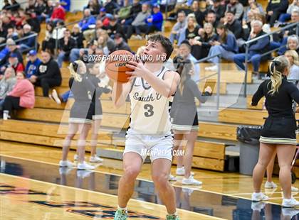Thumbnail 2 in South Vermillion vs. Cloverdale (First Financial Classic) photogallery.
