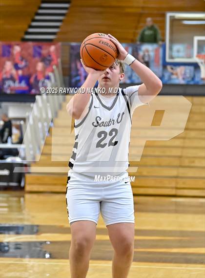 Thumbnail 2 in South Vermillion vs. Cloverdale (First Financial Classic) photogallery.