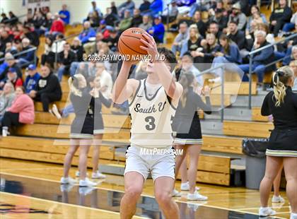 Thumbnail 3 in South Vermillion vs. Cloverdale (First Financial Classic) photogallery.