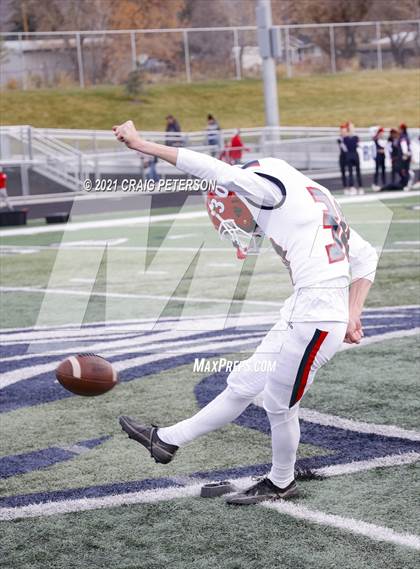 Thumbnail 1 in Crimson Cliffs @ Ridgeline (UHSAA 4A Semifinal Playoff) photogallery.
