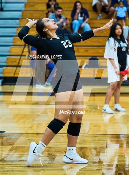 Thumbnail 3 in Carnegie Vanguard vs Galena Park photogallery.