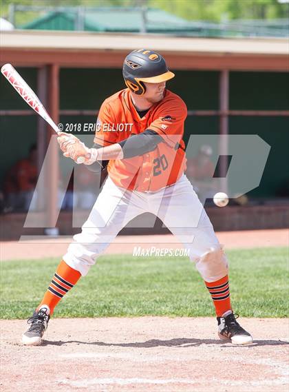 Thumbnail 3 in Cochranton vs Rocky Grove (PIAA D10 AA Qtr Final) photogallery.