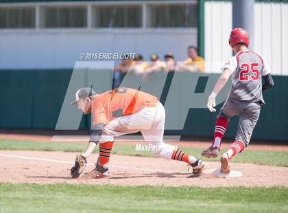 Thumbnail 1 in Cochranton vs Rocky Grove (PIAA D10 AA Qtr Final) photogallery.