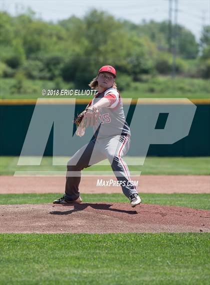 Thumbnail 3 in Cochranton vs Rocky Grove (PIAA D10 AA Qtr Final) photogallery.