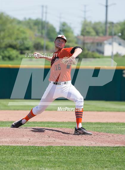 Thumbnail 3 in Cochranton vs Rocky Grove (PIAA D10 AA Qtr Final) photogallery.