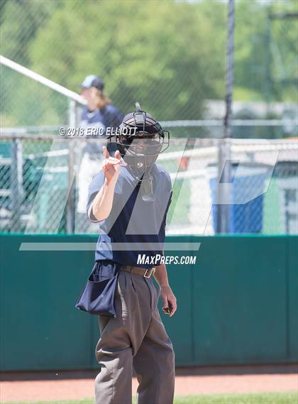 Thumbnail 2 in Cochranton vs Rocky Grove (PIAA D10 AA Qtr Final) photogallery.