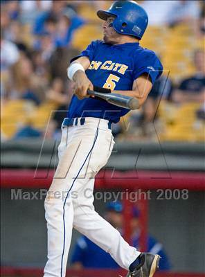 Thumbnail 1 in Covington Catholic vs. Newport Central Catholic (KHSAA Region 9 Final) photogallery.