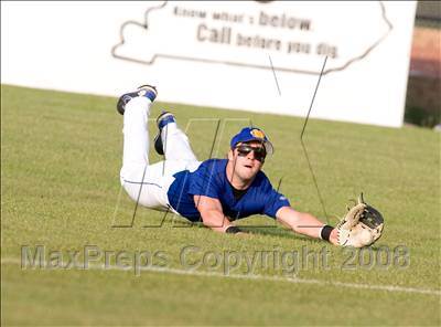 Thumbnail 2 in Covington Catholic vs. Newport Central Catholic (KHSAA Region 9 Final) photogallery.