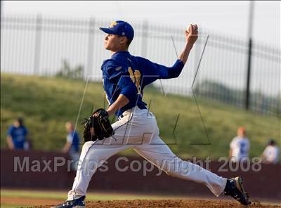 Thumbnail 1 in Covington Catholic vs. Newport Central Catholic (KHSAA Region 9 Final) photogallery.