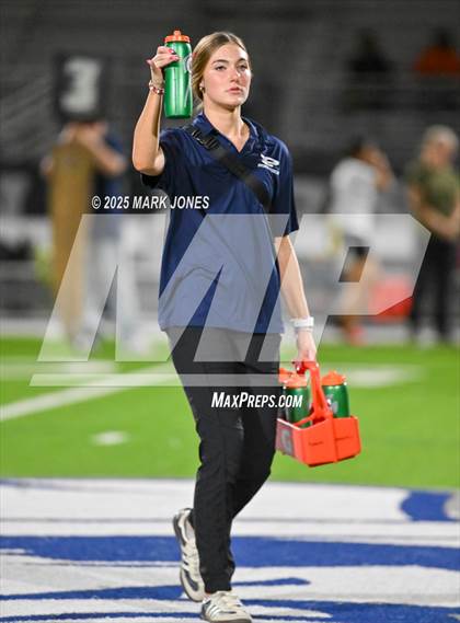 Thumbnail 2 in Valley Vista @ Pinnacle (Senior Night) photogallery.