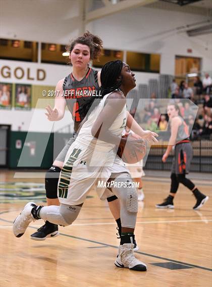 Thumbnail 2 in Green vs. GlenOak (OHSAA District Playoff) photogallery.