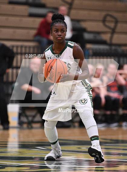 Thumbnail 1 in Green vs. GlenOak (OHSAA District Playoff) photogallery.