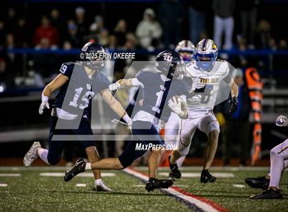 Thumbnail 3 in West Islip vs. Smithtown West (Long Island Section 11 D3 Quarterfinal) photogallery.