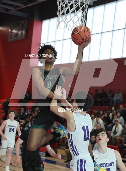 Thumbnail 1 in St. Patrick-St. Vincent vs. Piedmont (CIF NCS D4 Final) photogallery.