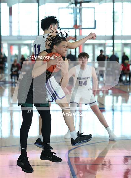 Thumbnail 1 in St. Patrick-St. Vincent vs. Piedmont (CIF NCS D4 Final) photogallery.