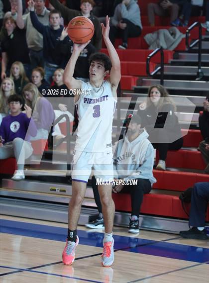 Thumbnail 3 in St. Patrick-St. Vincent vs. Piedmont (CIF NCS D4 Final) photogallery.