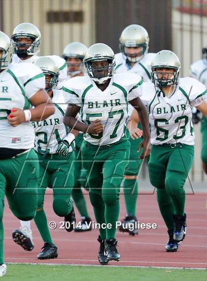 Thumbnail 1 in Blair @ Flintridge Prep photogallery.