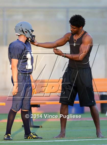 Thumbnail 1 in Blair @ Flintridge Prep photogallery.