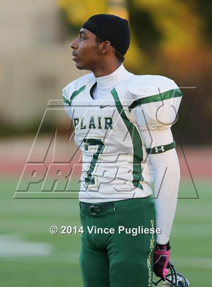 Thumbnail 3 in Blair @ Flintridge Prep photogallery.