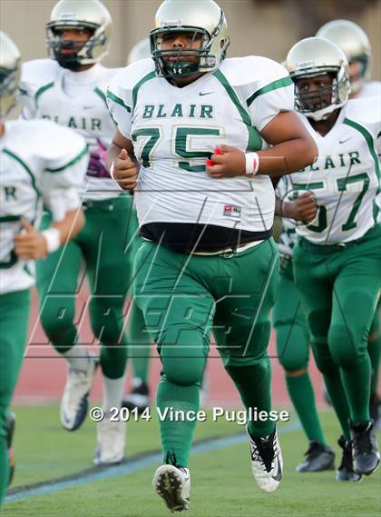 Thumbnail 2 in Blair @ Flintridge Prep photogallery.