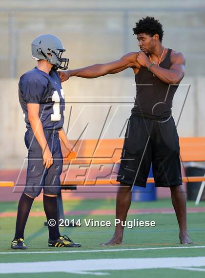 Thumbnail 1 in Blair @ Flintridge Prep photogallery.