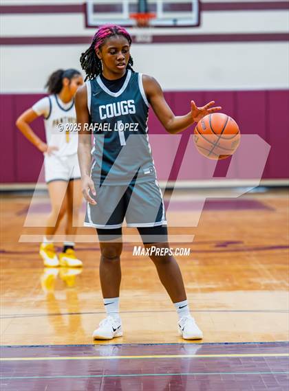 Thumbnail 2 in Fort Bend Kempner vs. Klein Oak (McDonald's Texas Invitational) photogallery.