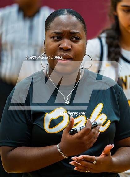 Thumbnail 1 in Fort Bend Kempner vs. Klein Oak (McDonald's Texas Invitational) photogallery.