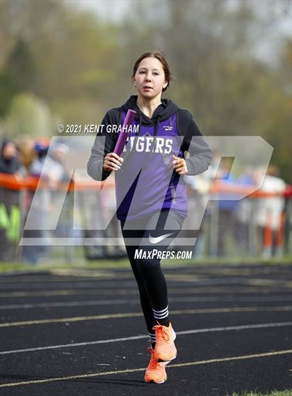 Thumbnail 3 in Big Orange Invitational photogallery.