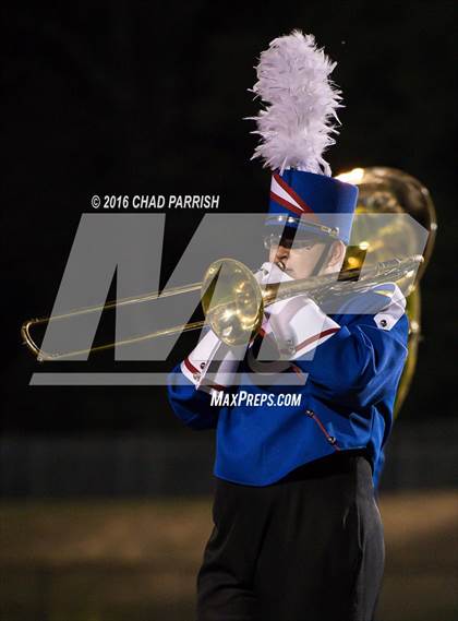 Thumbnail 1 in Quitman @ Mineola photogallery.