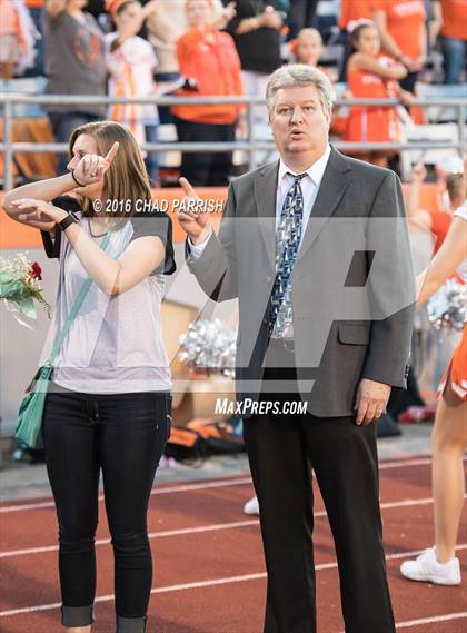 Thumbnail 2 in Quitman @ Mineola photogallery.