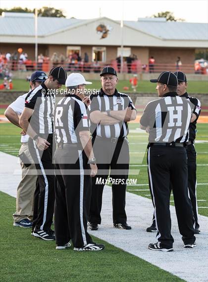 Thumbnail 1 in Quitman @ Mineola photogallery.