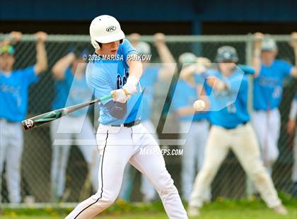 Thumbnail 3 in Bishop Grimes vs Tully photogallery.
