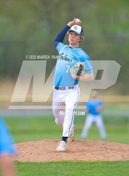 Thumbnail 1 in Bishop Grimes vs Tully photogallery.