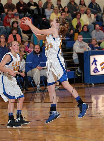 Thumbnail 3 in Stone Memorial @ Gatlinburg-Pittman (Region 2-AA Quarterfinal) photogallery.