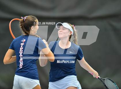 Thumbnail 1 in UIL 4A Girls Team Tennis Semifinals photogallery.