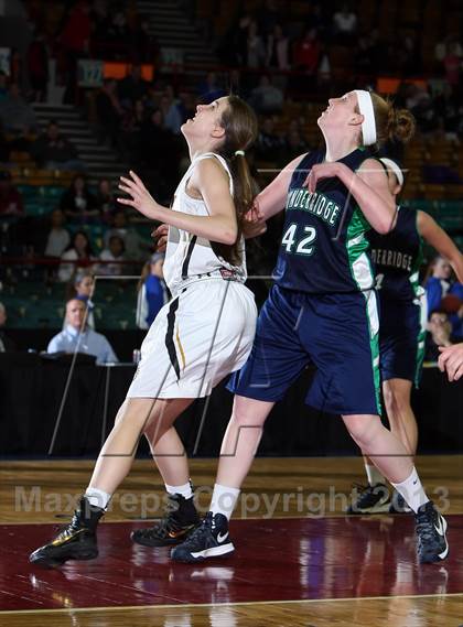 Thumbnail 3 in Arapahoe vs. ThunderRidge (CHSAA 5A Great 8) photogallery.